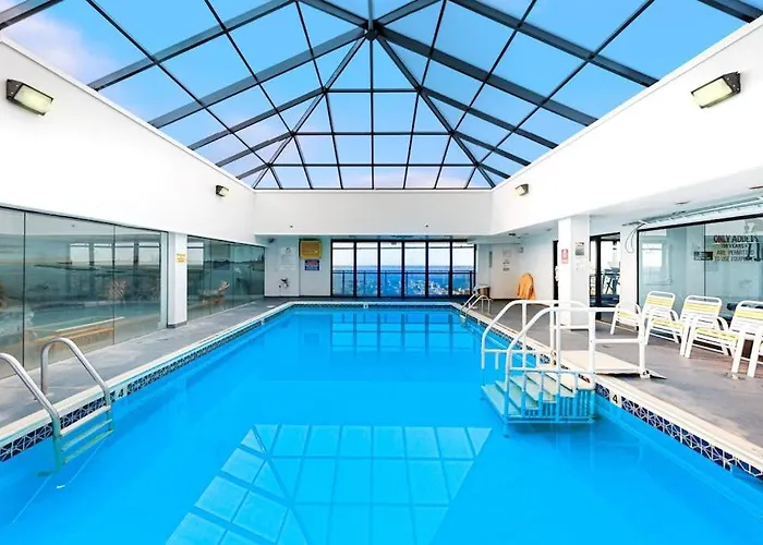 Holiday home Desirable With Great Location Views Balcony Pools & Game