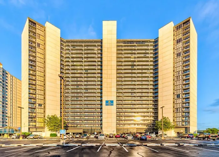 Desirable With Great Location Views Balcony Pools & Game * Ocean City